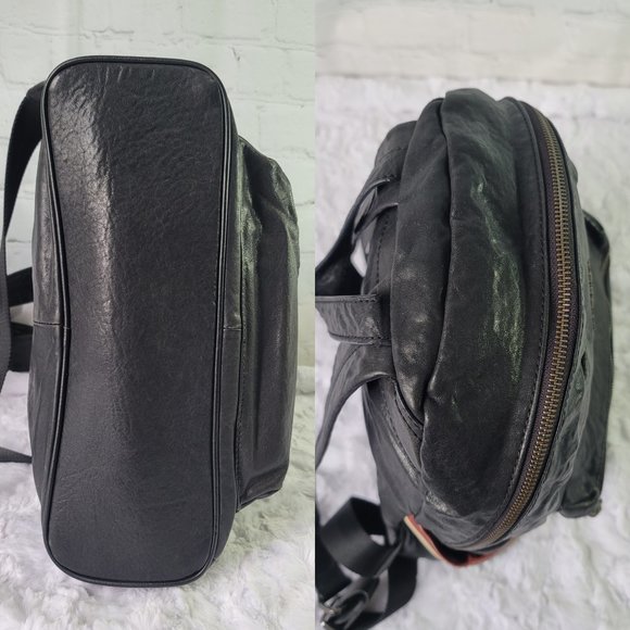 ARMANI JEANS Black Leather Backpack With Red White Stripe on The Side Pocket - Picture 6 of 15